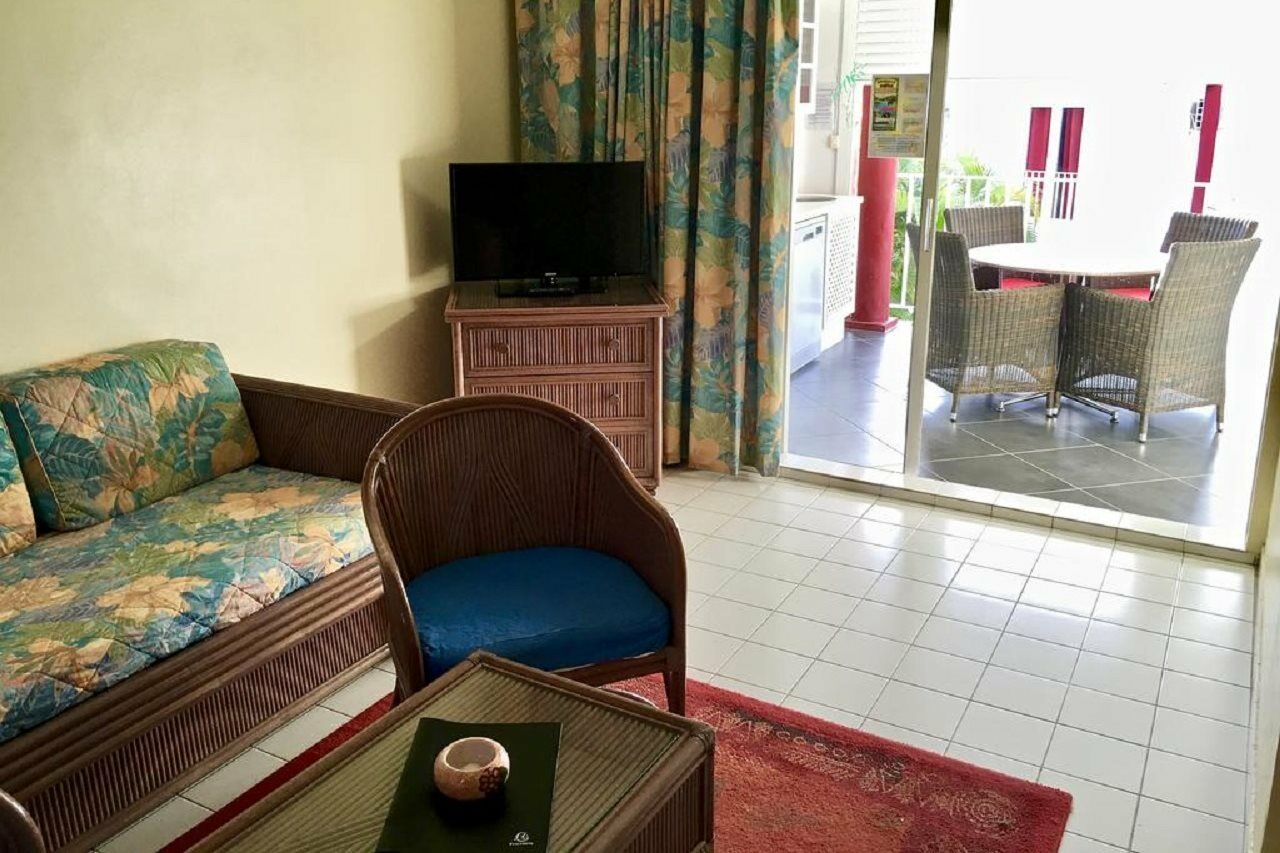 Residence Le Vallon Guadeloupe Parc Piscine Appartements & Studios & Services Hoteliers A La Carte Saint-Francois  Buitenkant foto